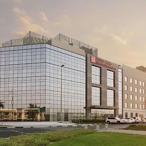 Hilton Garden Jumeirah מלון דובאי